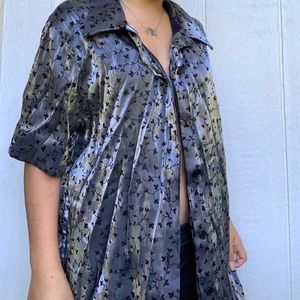 Silk collared button up!